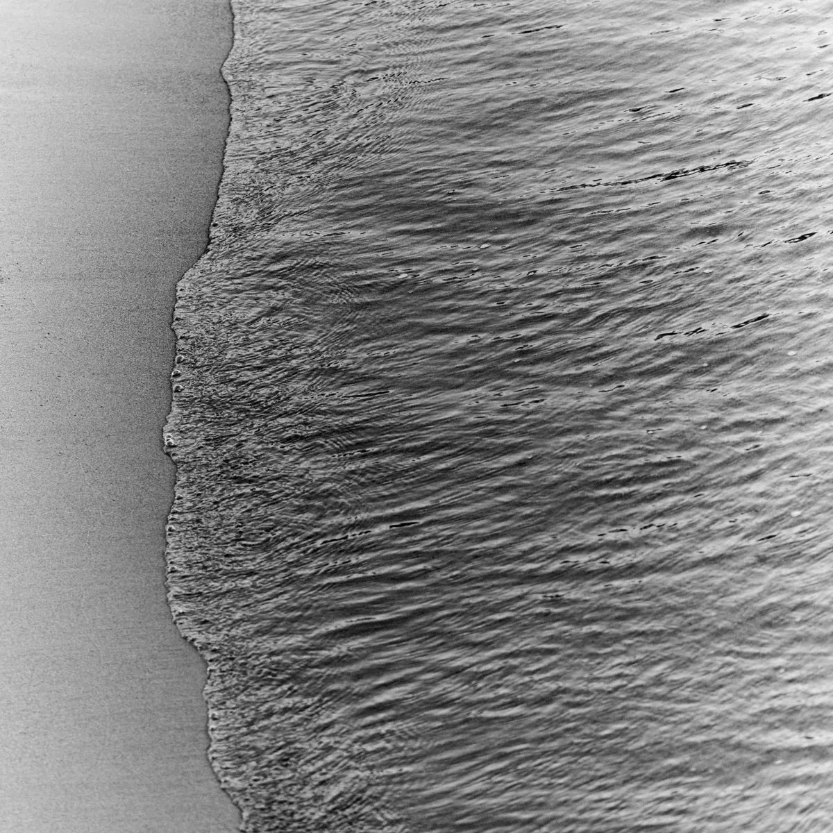 Cala vincente by Philippe Vogelenzang