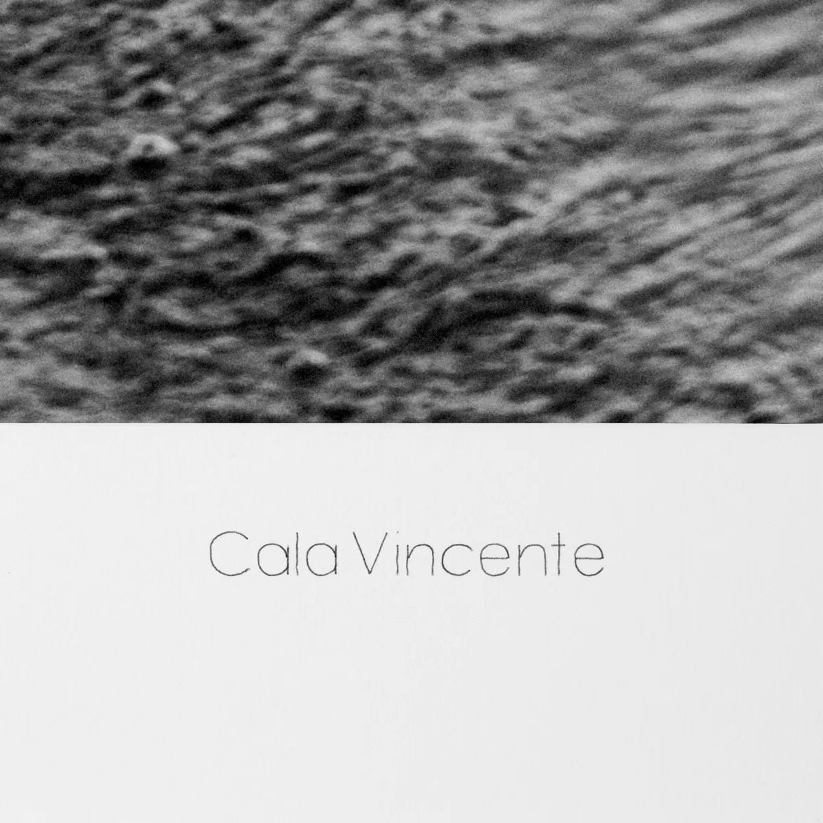 Cala vincente by Philippe Vogelenzang