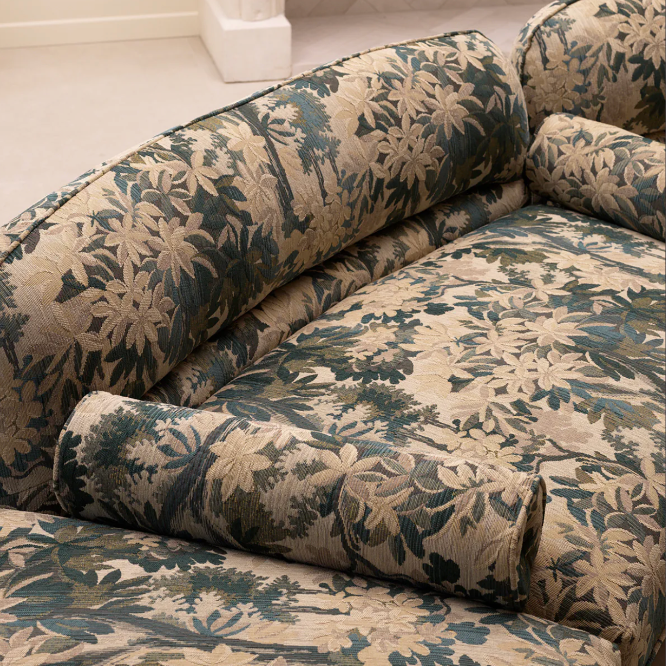 Amarante Bolster Cushion | Tapestry Jacquard