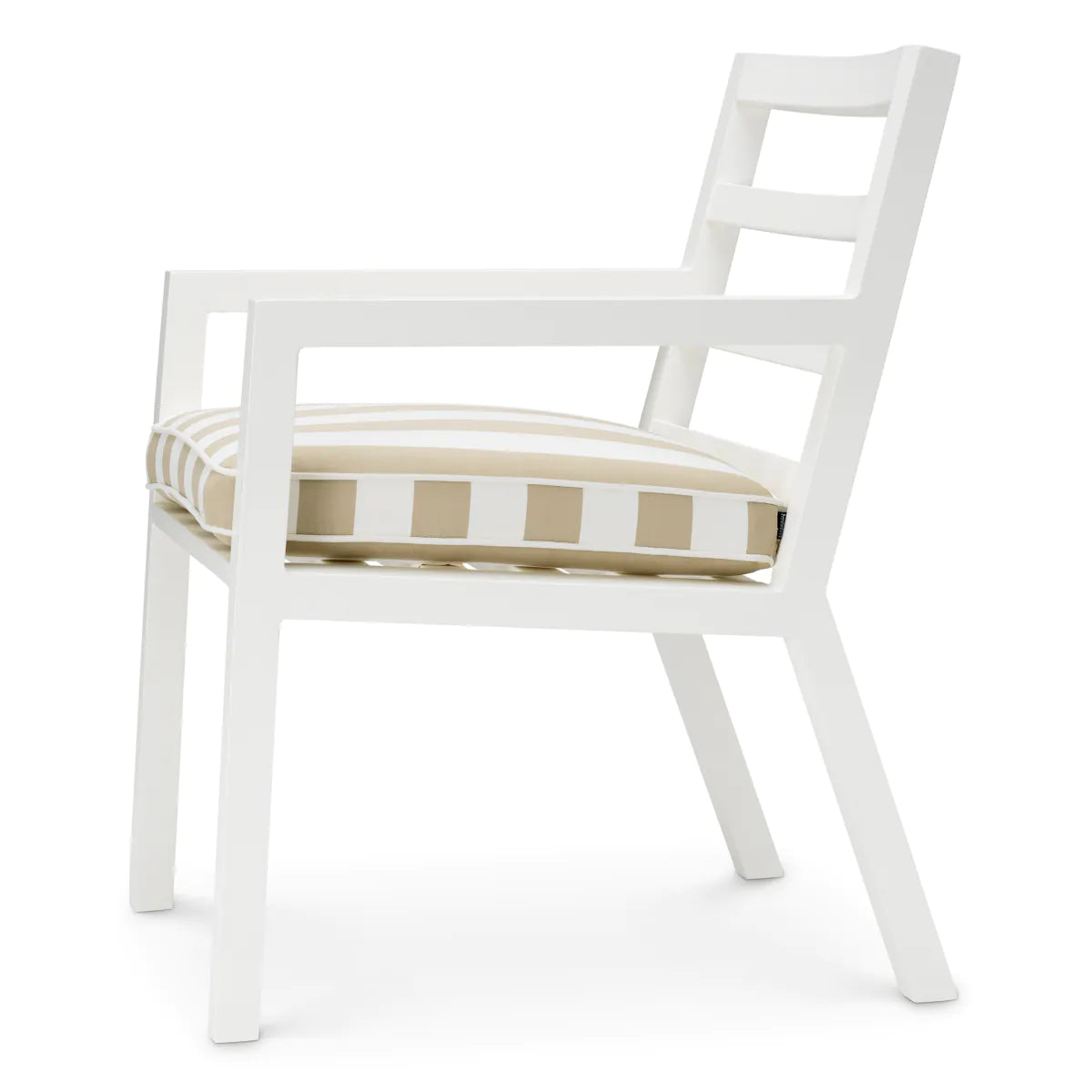 Delta Outdoor Dining Chair