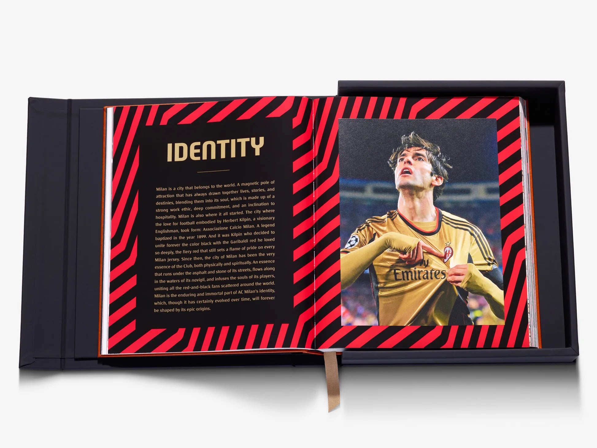 AC Milan: The Ultimate Collection