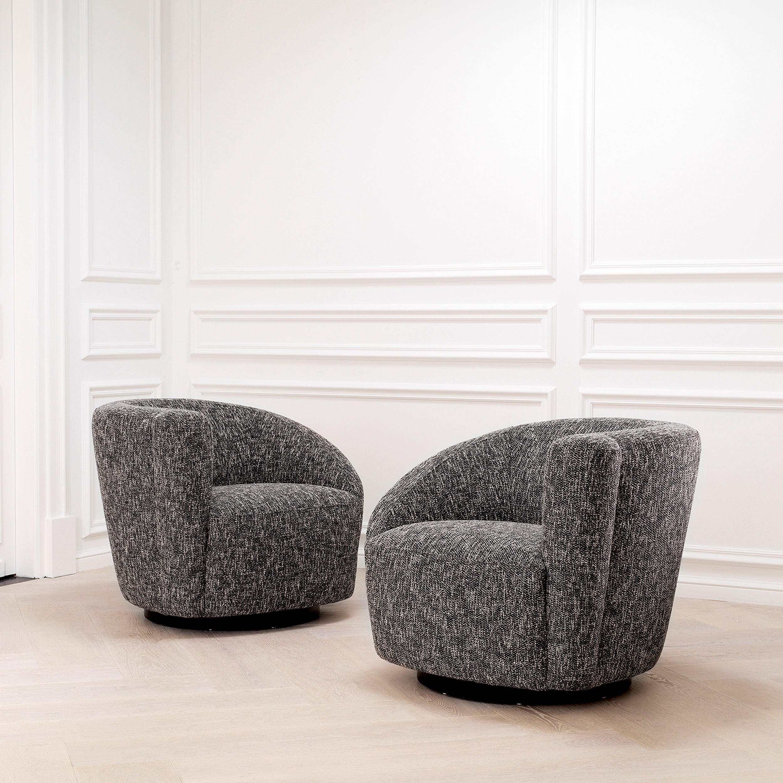 Colin Swivel Chair | Left