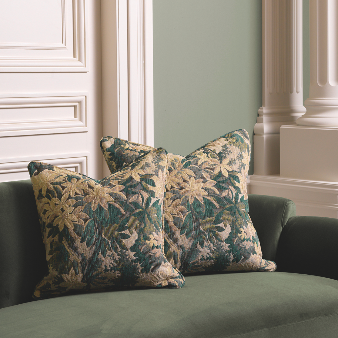 Marston Tapestry Jacquard Pillow | Large